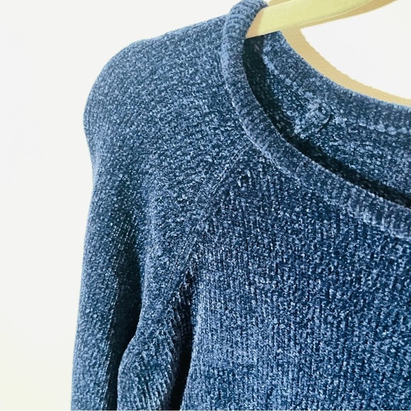 Lilly Pulitzer Pippin Sweater Low Tide Navy Blue Soft Chenille Preppy Beach - Picture 7 of 8